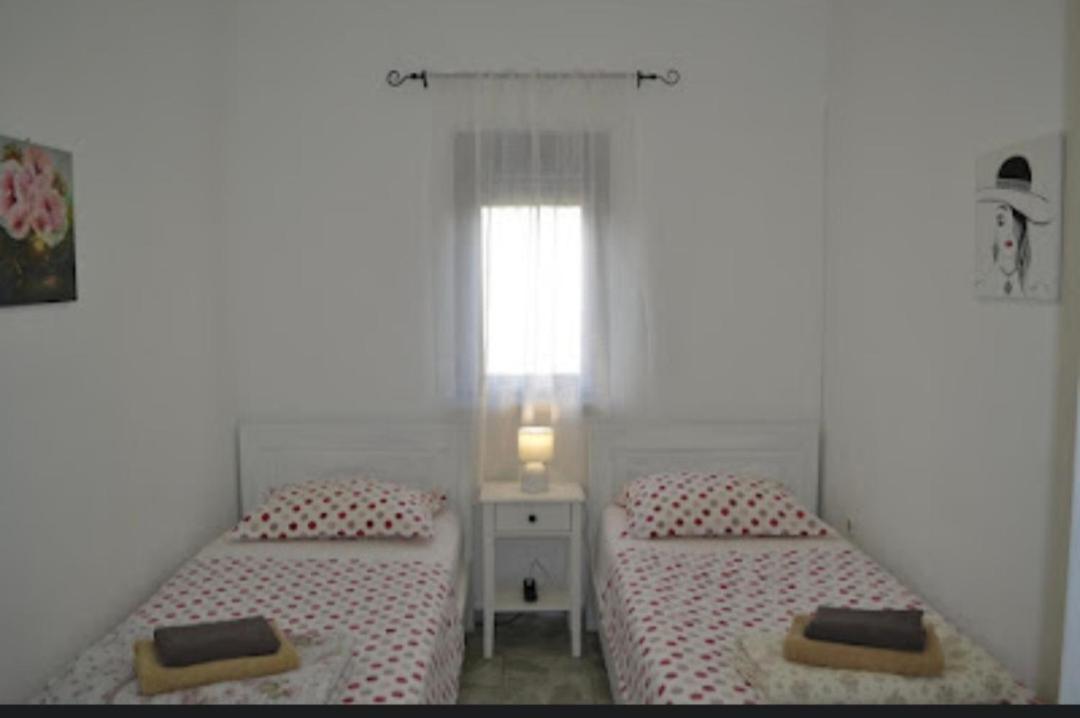 Apartment Lora Pag Town Εξωτερικό φωτογραφία
