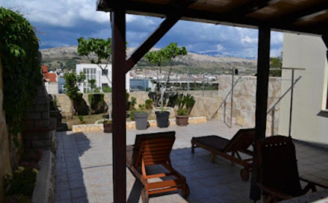 Apartment Lora Pag Town Εξωτερικό φωτογραφία