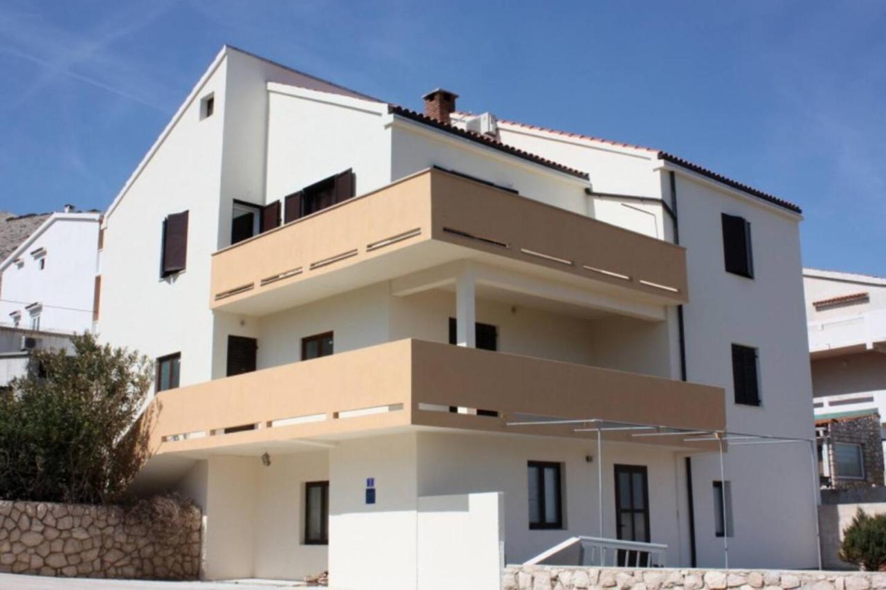 Apartment Lora Pag Town Εξωτερικό φωτογραφία